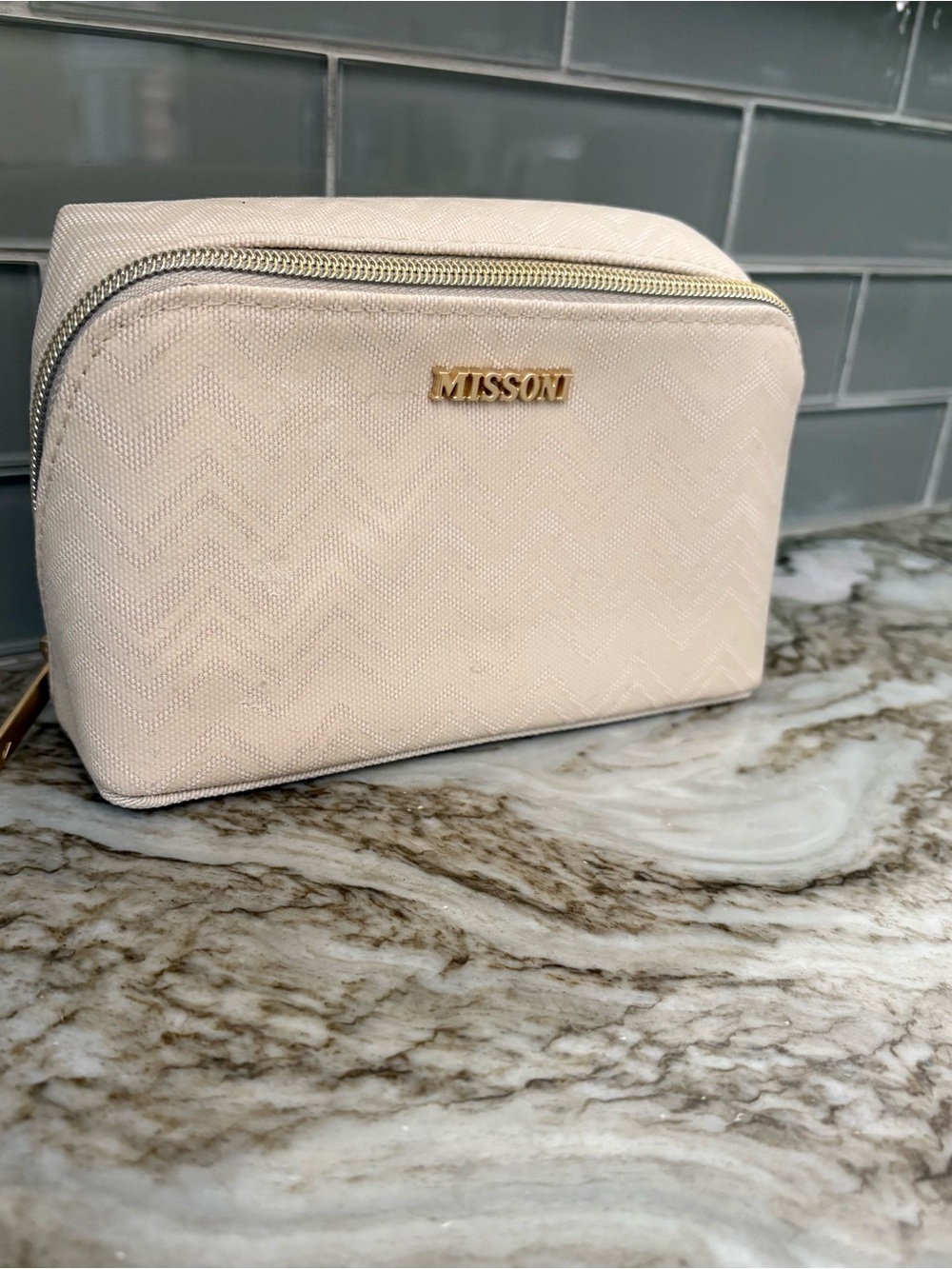 Missoni For Delta Luxury New Travel Amenity Bag